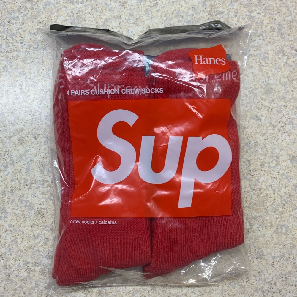 ONE PAIR of supreme socks